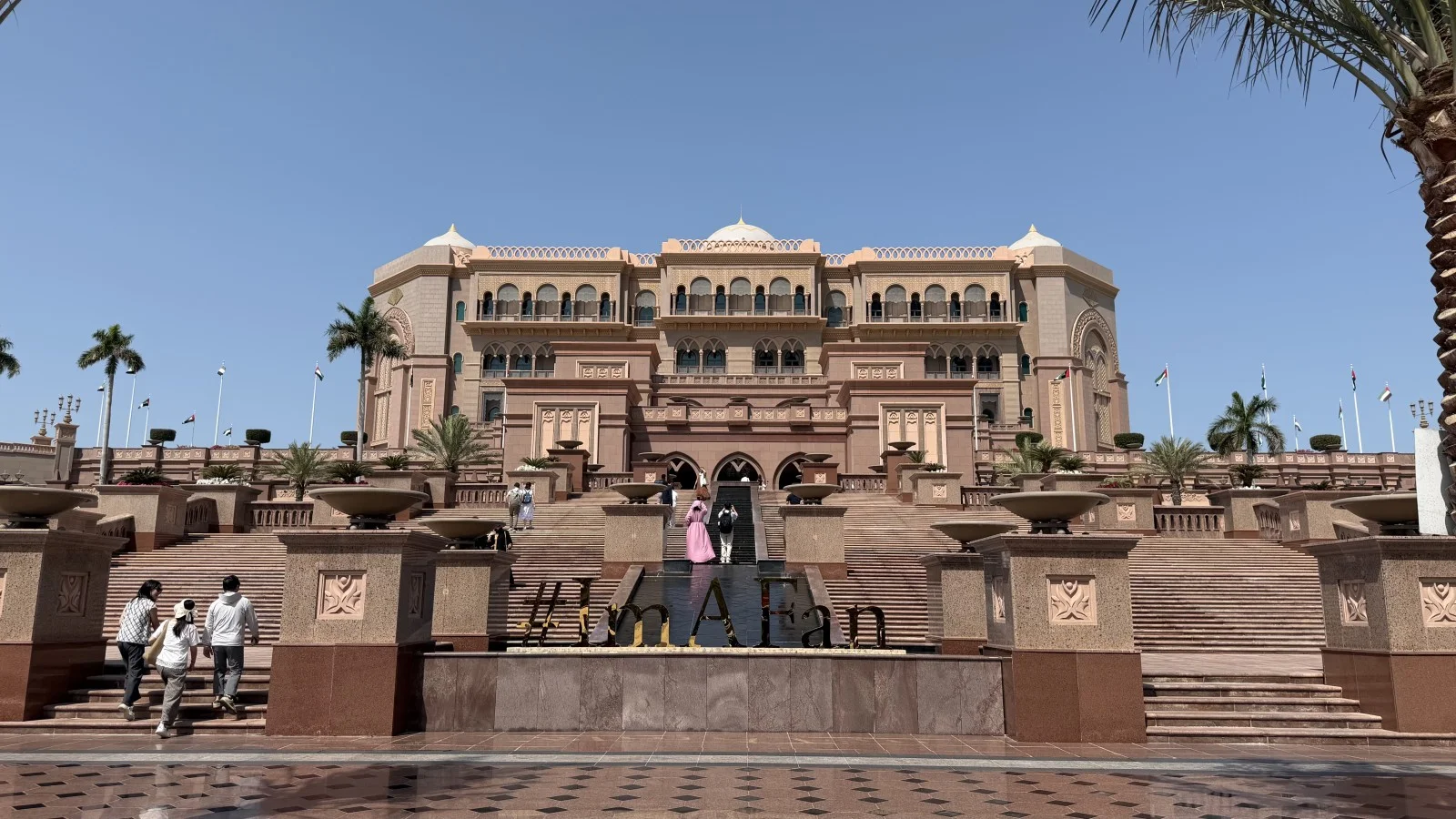 ドバイ足止め日記【5日目】現地の食事を堪能