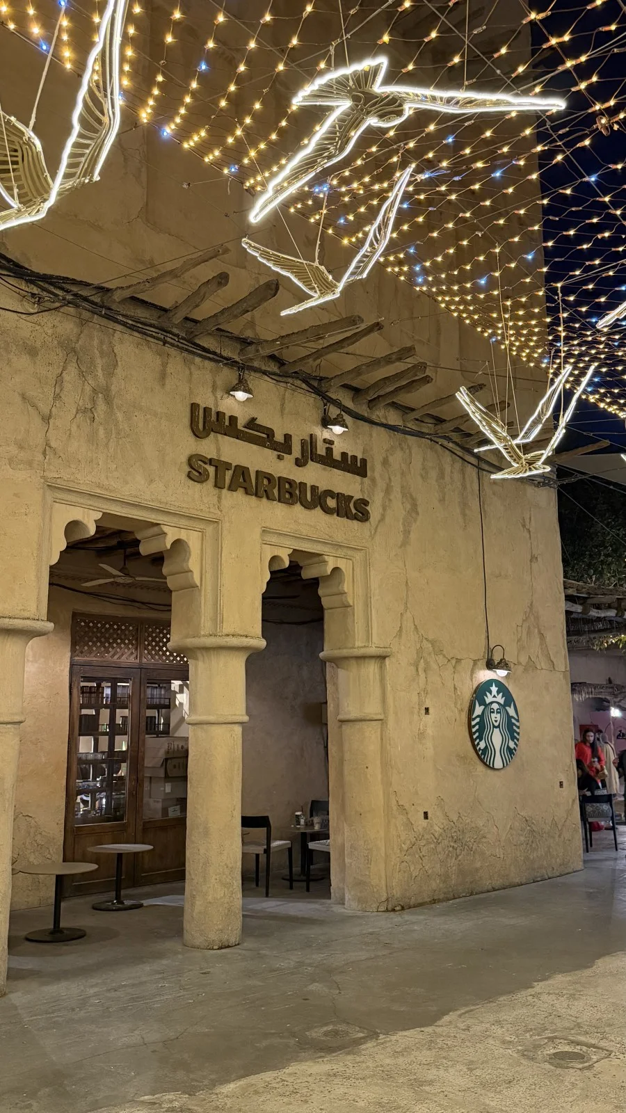 ドバイ足止め日記【6日目】政府手配のバスの案内きたる！！